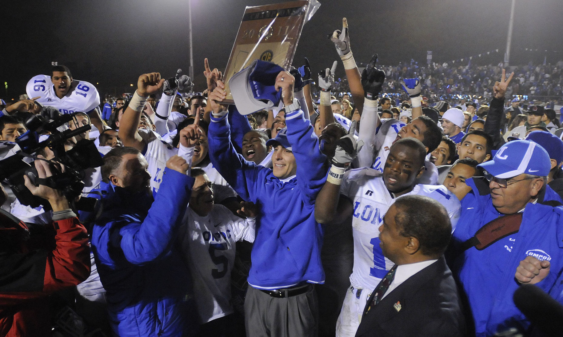 120911 LHS CHS fb 02.jpg